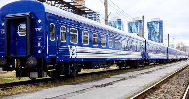 Укрзалізниця коригує маршрути деяких поїздів у зв'язку з технічними труднощами: перелік.