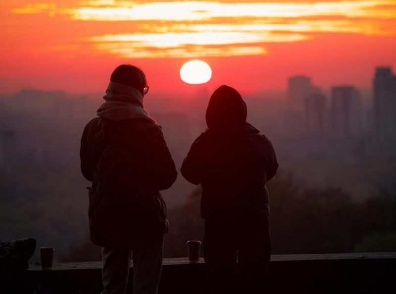 Чому 28 жовтня жінкам не дозволяється працювати, і які речі слід освятити в храмі: традиції та обмеження на Параскеви.