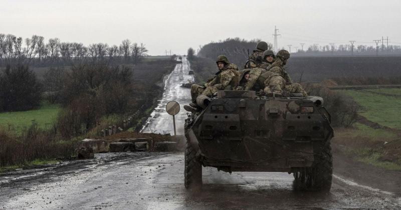 Ворог зміг закріпитися у семи районах, в той час як Збройні сили України відновили контроль над позиціями поблизу Часового Яру, повідомляє ISW.