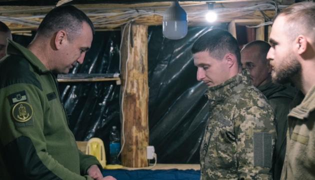 Неїжпапа завітав до військовослужбовців, що захищають позиції на Херсонському фронті.